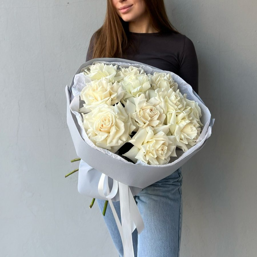 Моно-букет из французских роз Playa Blanca - 11шт