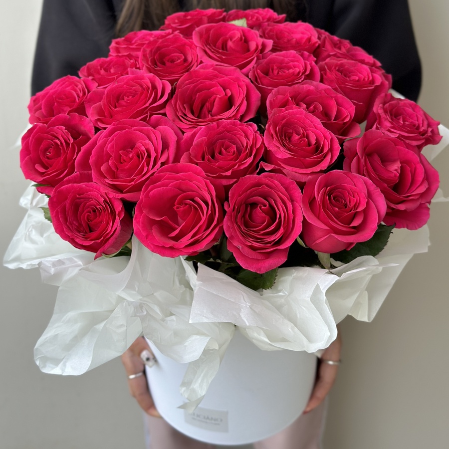 Бокс с розами Gotcha - 25 шт