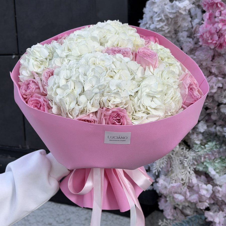 Дуо-букет из гортензий и роз Pink O'hara