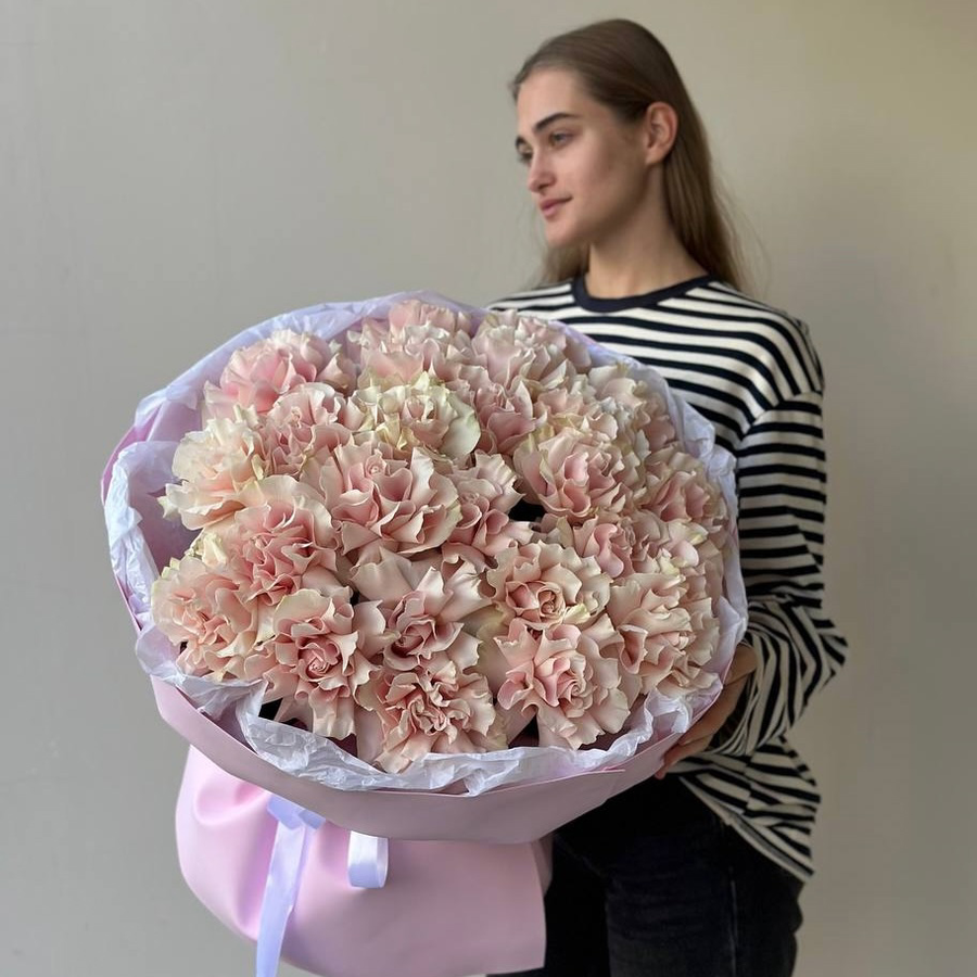 Моно букет из французских роз  Pink Mondial - 25шт