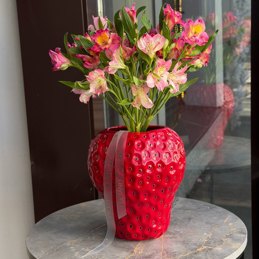 Керамическая ваза «Клубника», размер M