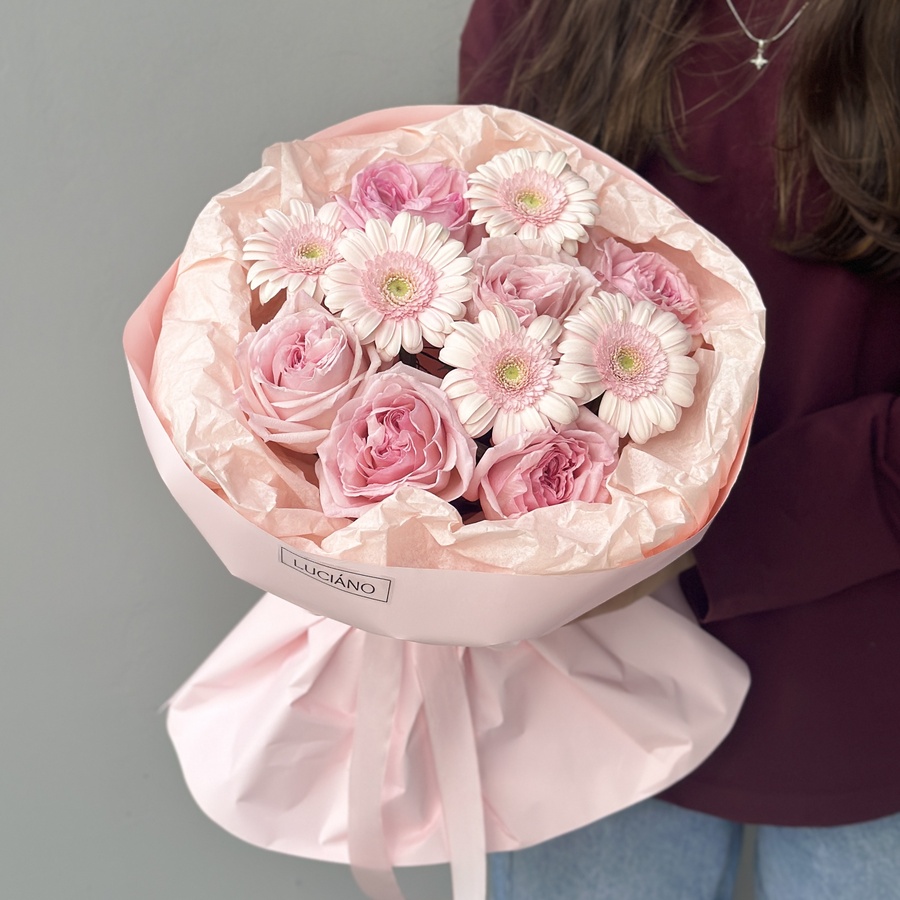 Дуо букет из гермини и роз Pink O’hara